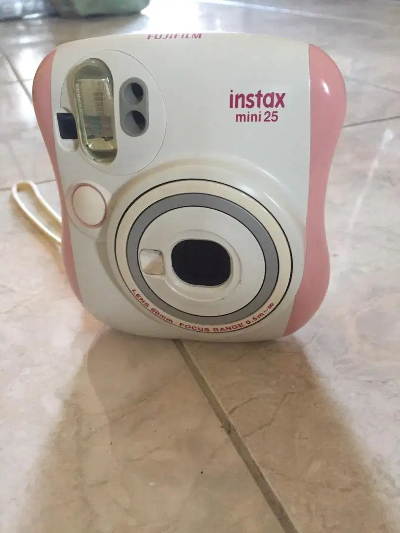 Fujifilm Instax Polaroid Mini 25 (Pink)