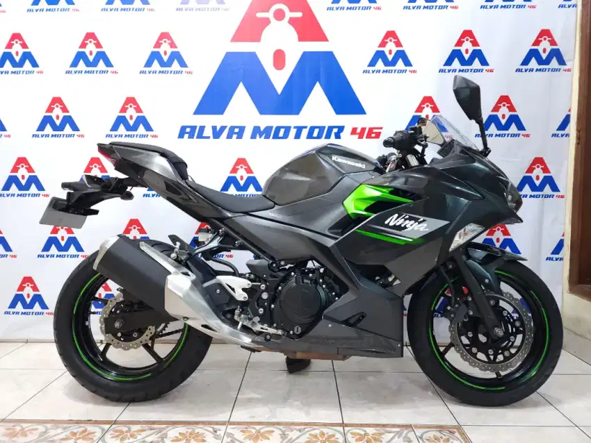 KAWASAKI NINJA 250 TH 2023 LOW KM SERIBU KAYA BARU FULL ORISINIL