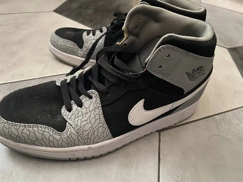 Air Jordan 1 High Elephant Print