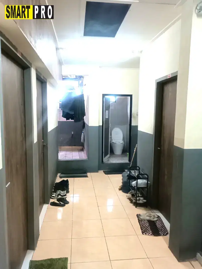 Rumah kost 3 lantai, Pasar Baru, tingkat hunian 100%, bisa KPR