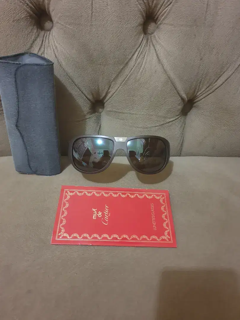 Mulus .authentic kacamata .sunglasses cartier limitet