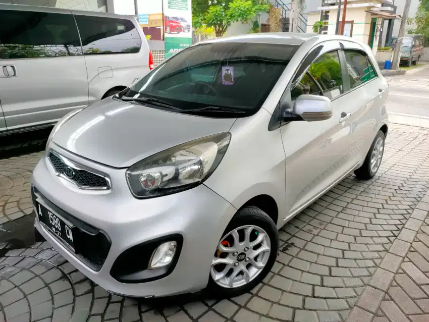 DP 10jtan / Picanto manual 2012 / cash kredit bisa