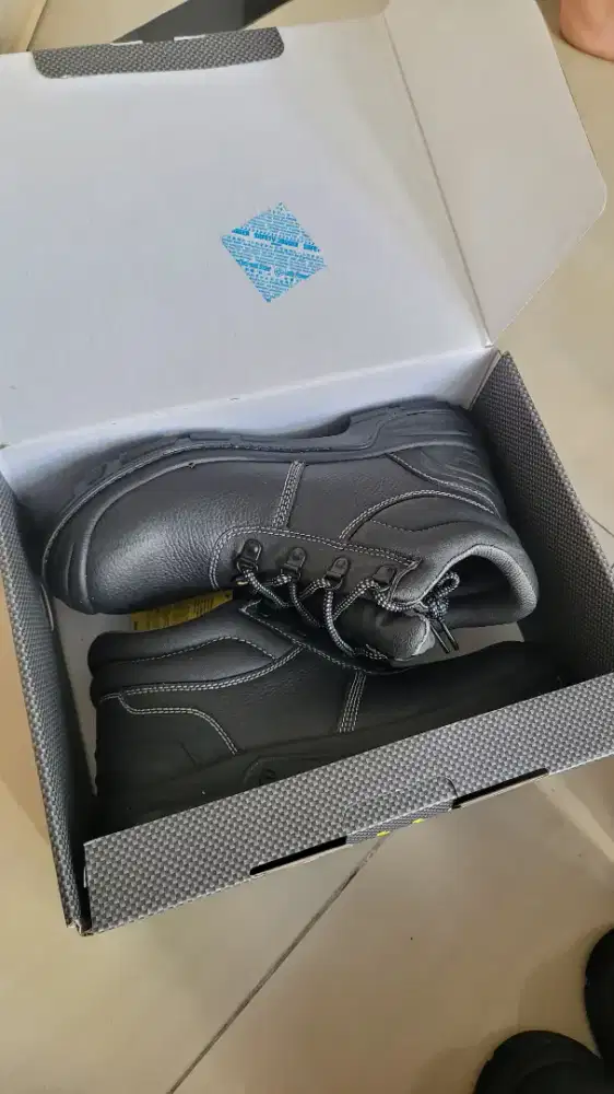 Sepatu Safety Impor Singapore Premium