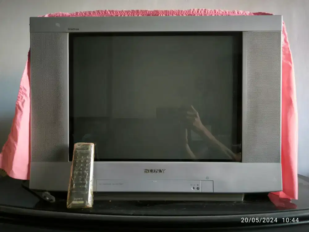 TV Sony 21 inchi layar datar