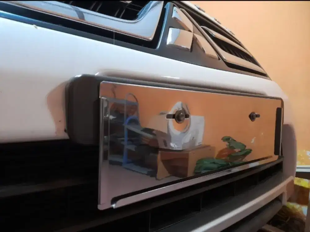DUDUKAN PLAT NOMOR MOBIL STAINLESS STEEL