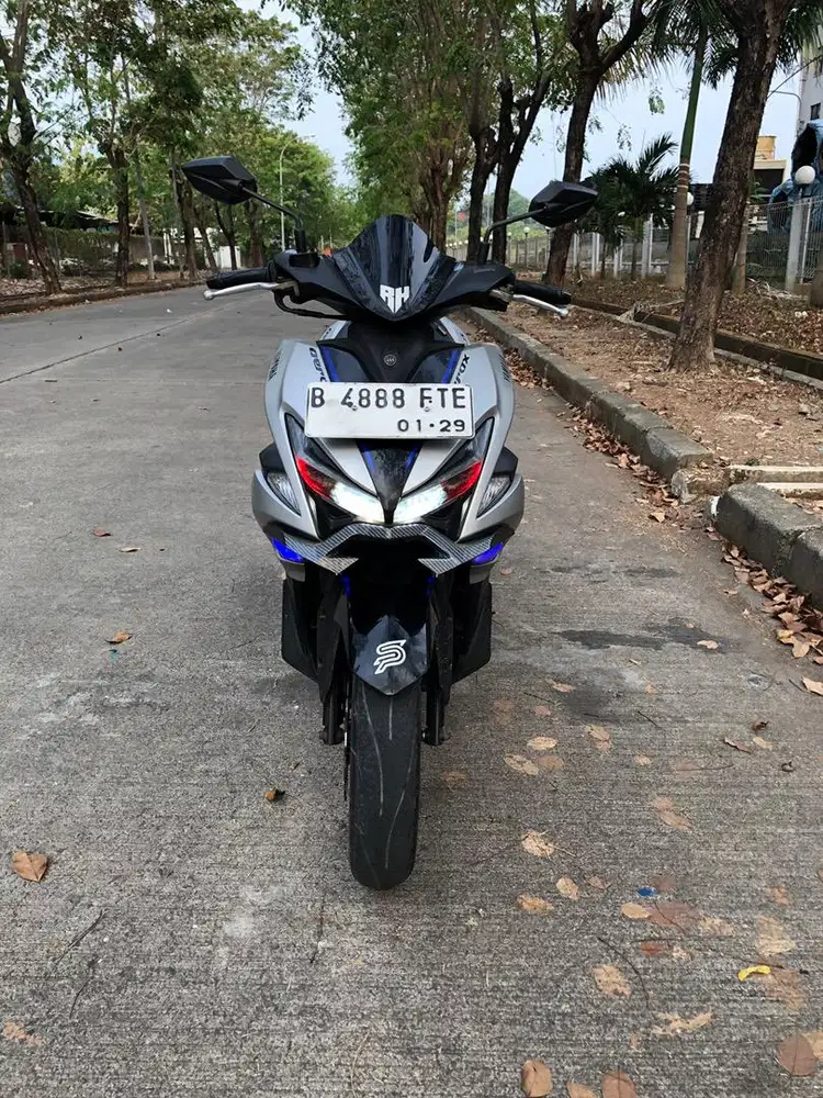 Yamaha Aerox 155R 2018 Abu Biru