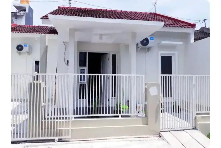 Disewakan rumah di concat 3 kt 1 km . Bulanan n mingguan