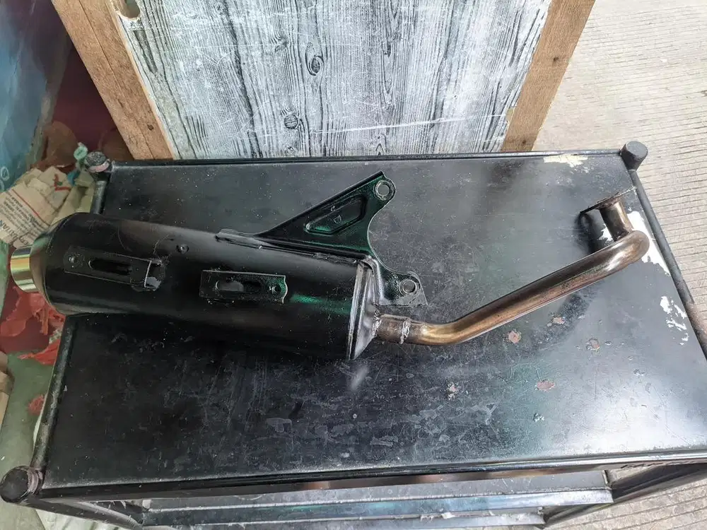 Jual knalpot ORI bobokan copotan Honda scoopy.
