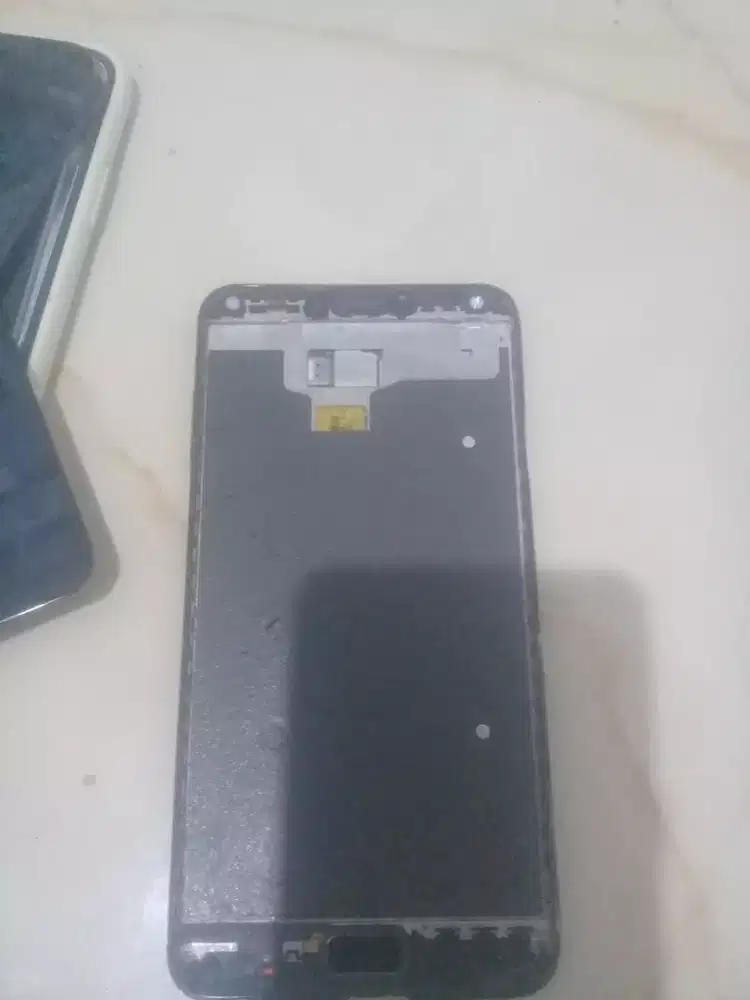 vivo v11..normal semuanya..masih orsinil..i