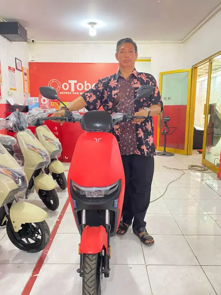 Sepeda listrik Uwinfly M70