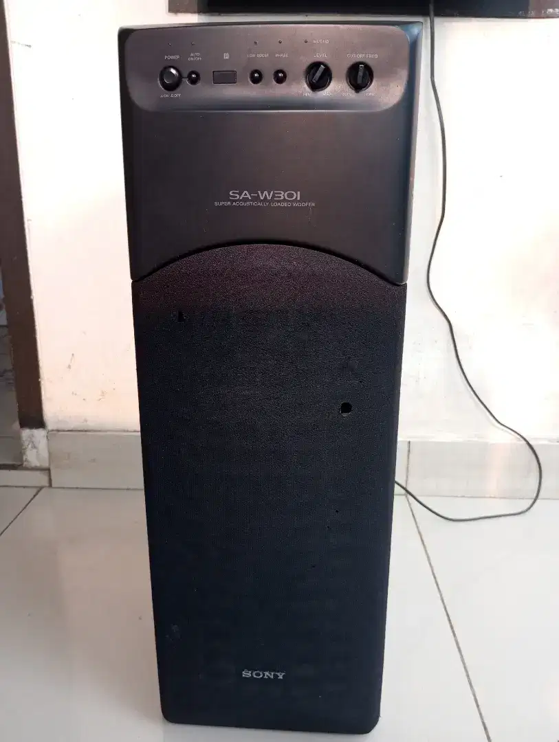 SUBWOOFER AKTIF SONY SA-W301