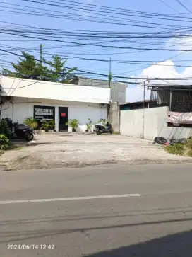 RUMAH UNTUK USAHA DI PULO GEBANG RAYA