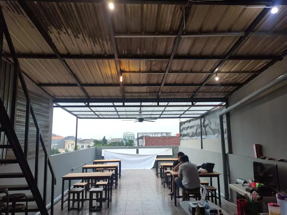 Ruang Usaha & Rooftop Strategis di Jakarta Barat