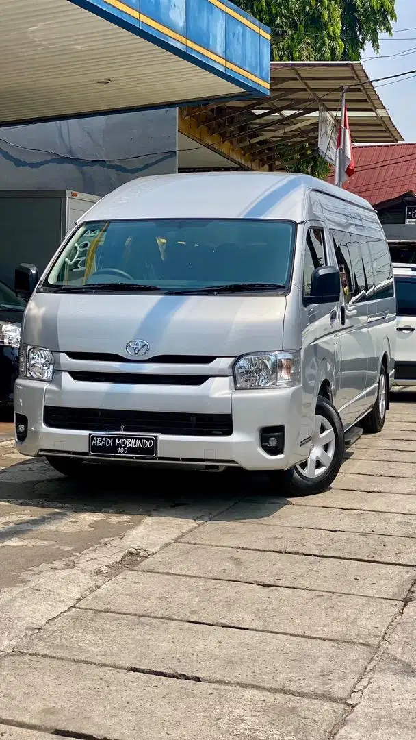 Hiace commuter 2024 brand new sudah isi nama