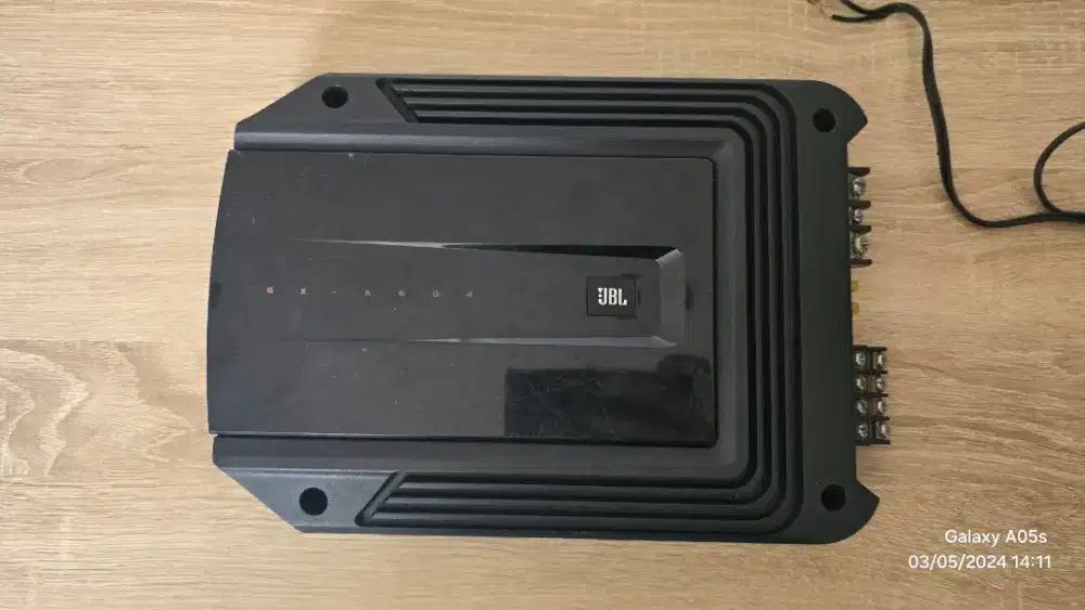 Power JBL 4 channel