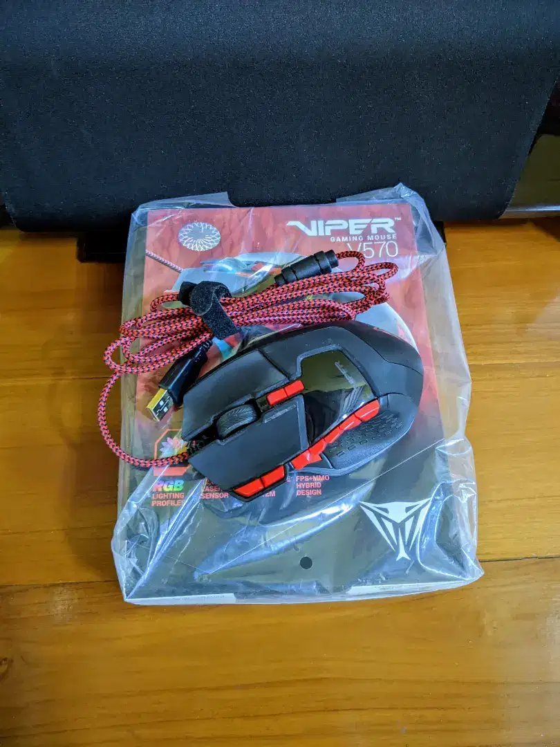 PATRIOT VIPER V570 RGB Laser Gaming Mouse