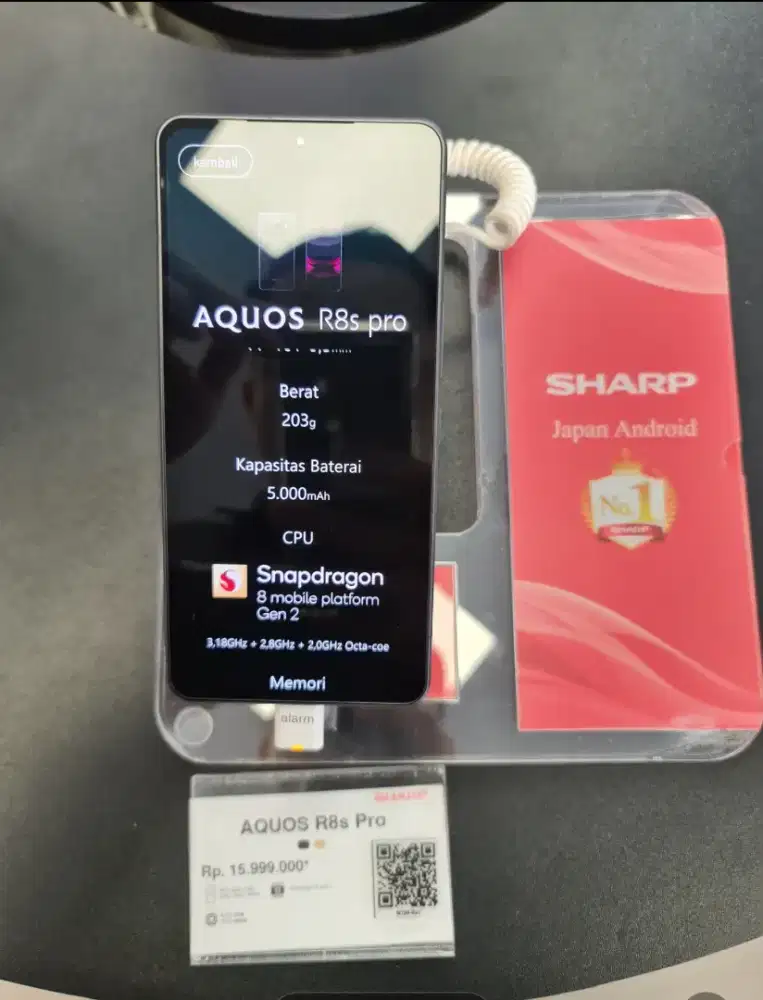Sharp Aquos R8s pro Cashback 5 jt