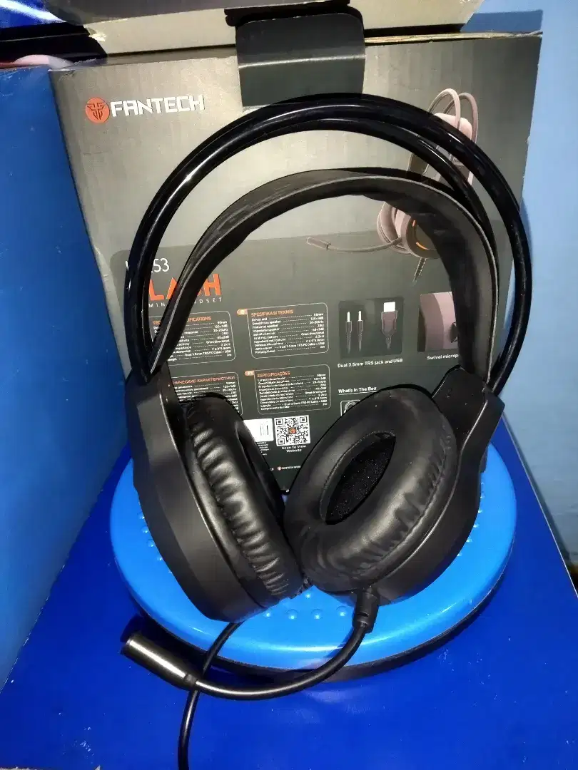 Gaming headset Fantech