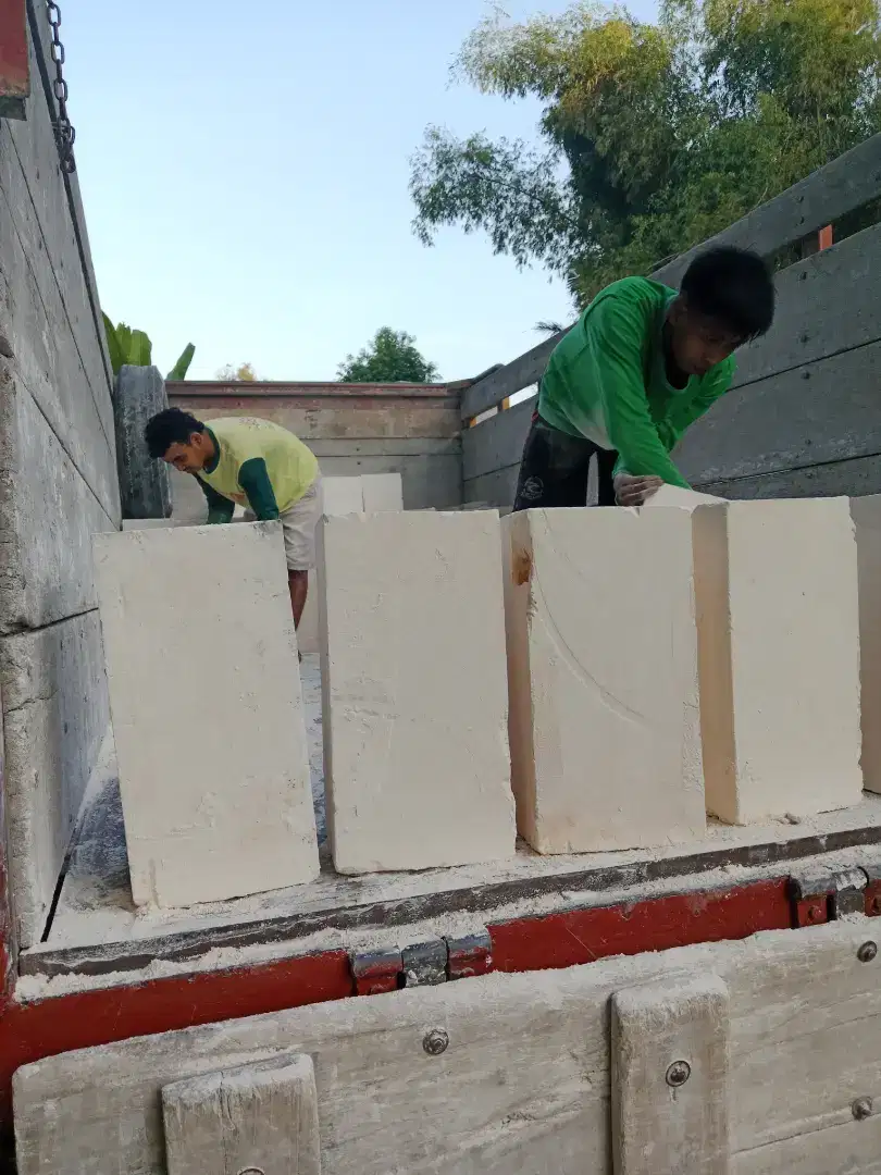 Batu kumbung pondasi rumah