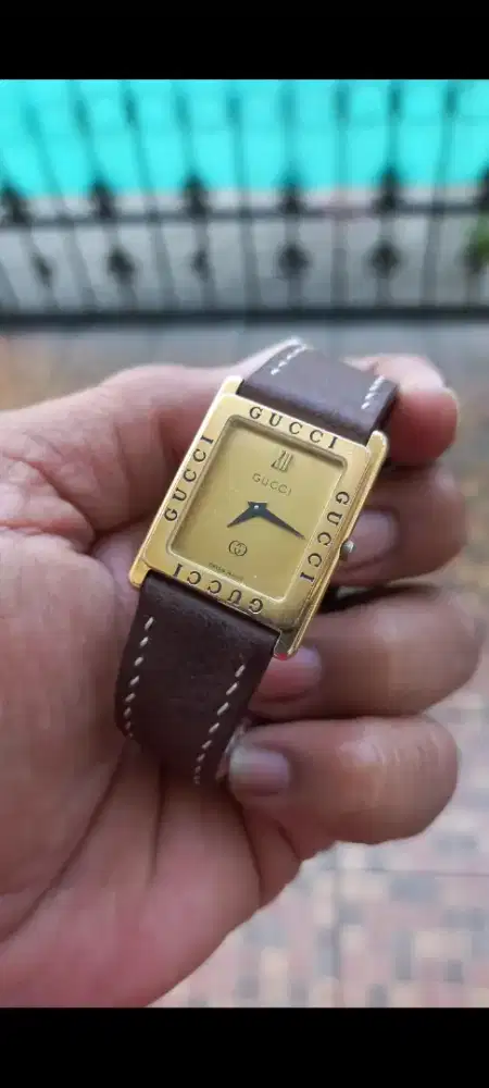 Gucci Tank vintage seiko omega longines