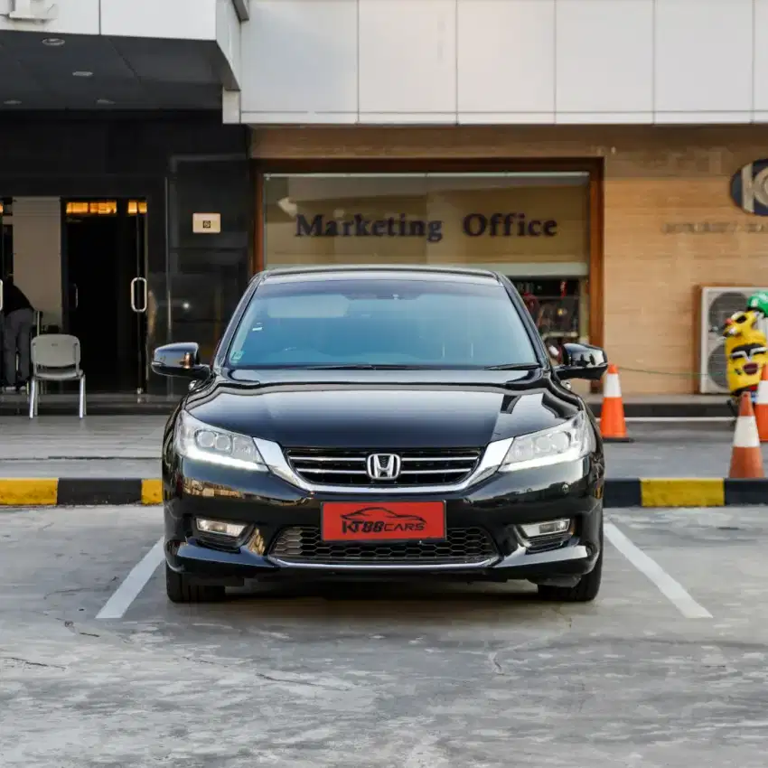 HONDA ACCORD 2.4 VTI-L A/T 2014