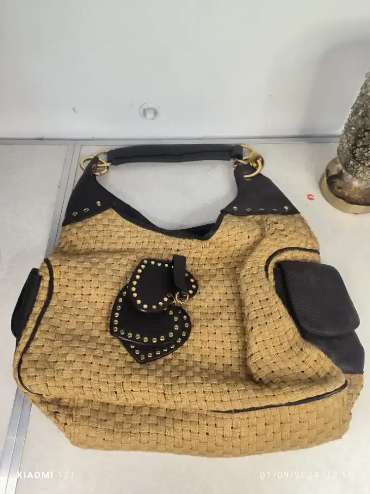 Tas rajut anyaman impor