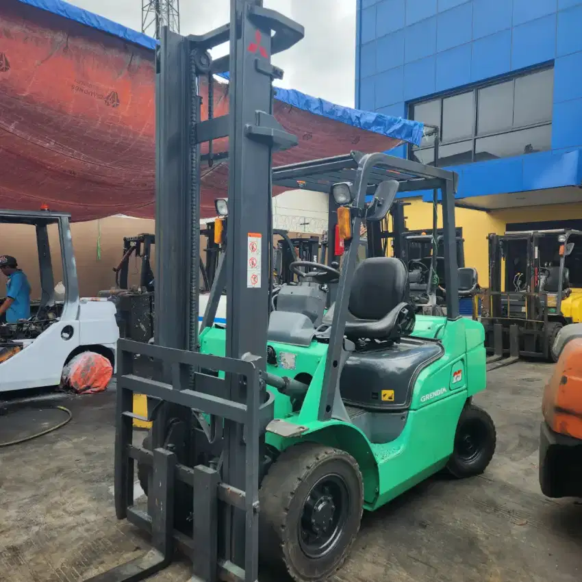 Forklift Mitsubishi Grendia 2,5 ton 4 meter matic