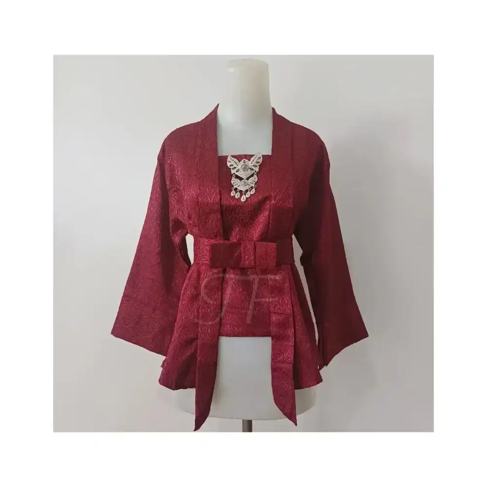 Kebaya Kutubaru Jaguar Maroon