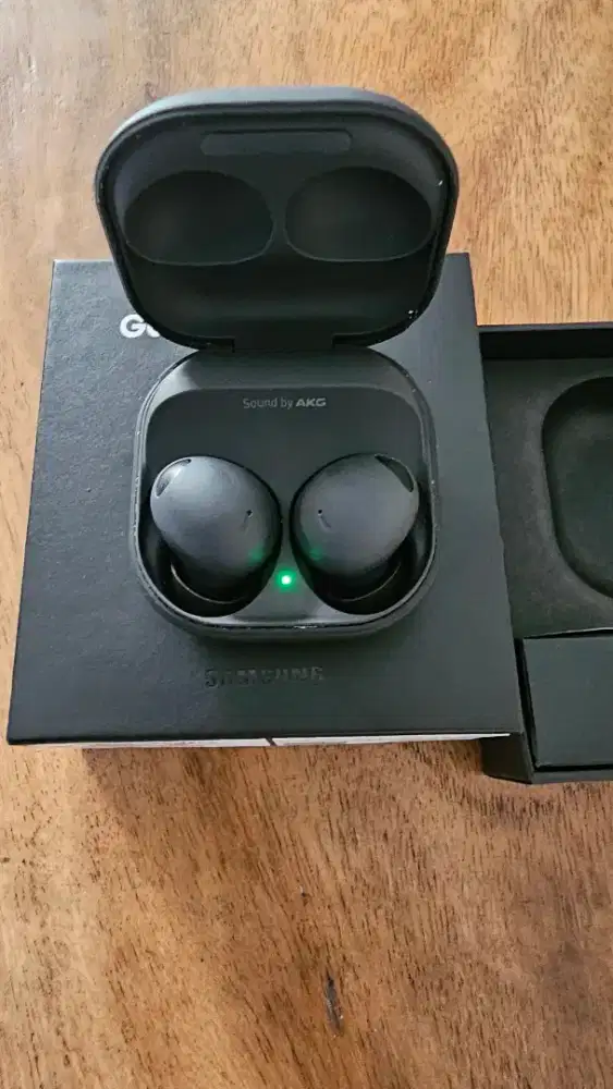 samsung earbuds 2 PRO