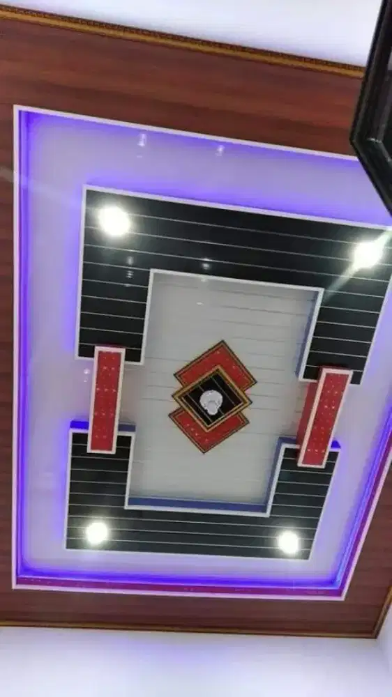 Distributor plafon pvc terpasang