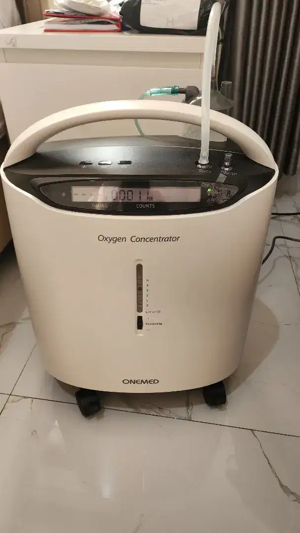 Onemed Oxygen Concentrator 8F-5AW