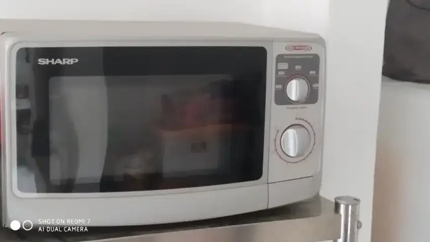 Microwave Sharp Low Watt daya 399 Watt