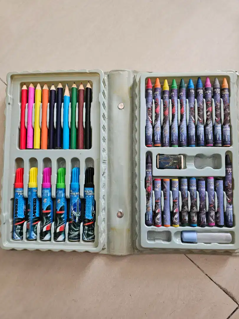 Pensil warna spidol set mewarnai