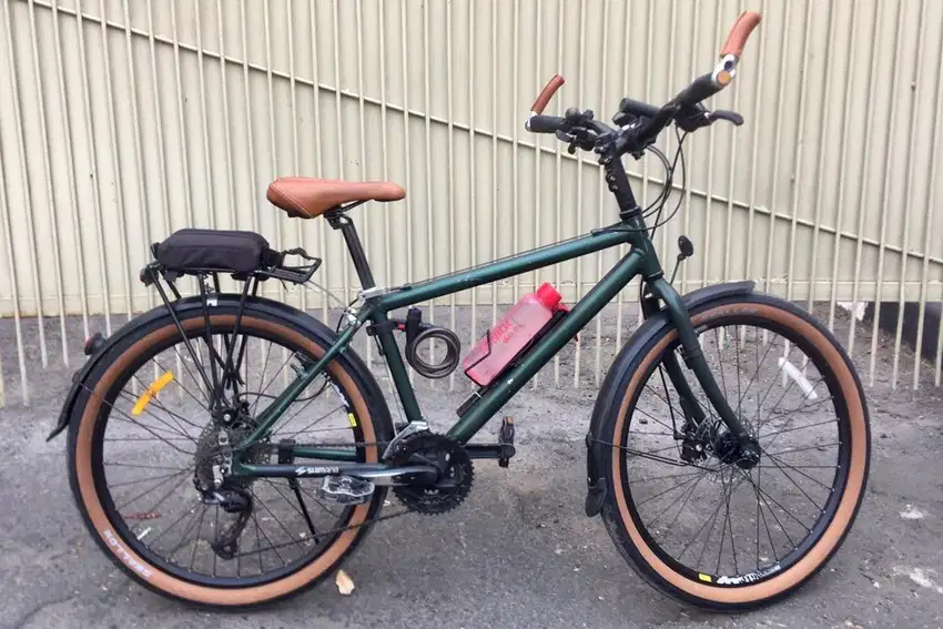 SEPEDA Commuter Touring POLYGON XTRADA 26” MTB
