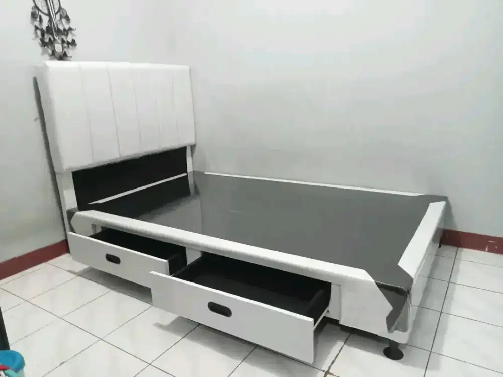 DIPAN SANDARAN + 2 LACI UK 160 X 200 CM