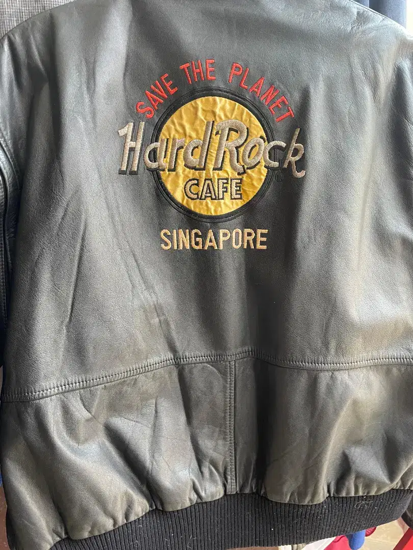 Jaket kulit/leather jacket hardrock cafe original singapore edition bu