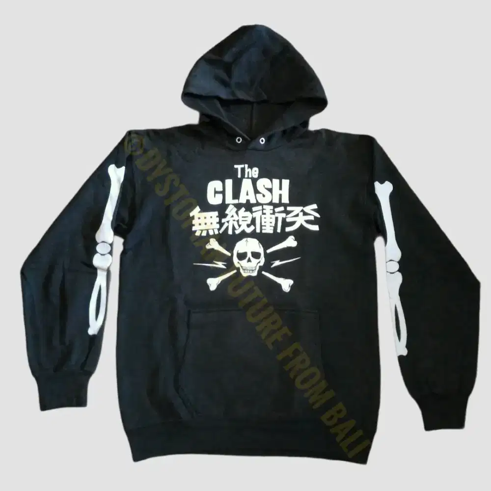 Vintage Hoodie Band The Clash - Japanese Skull And Crossbones