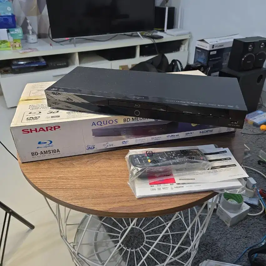 Bluray player and dvd player