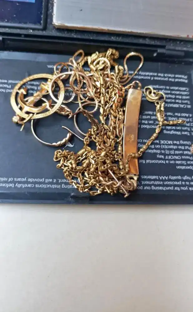 Yang jual emas atau berlian silahkan