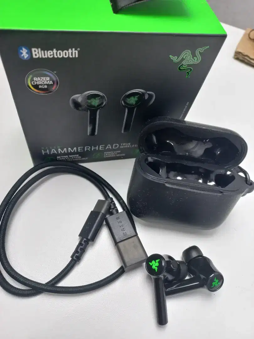 NEGO RAZER HAMMERHEAD TRUE WIRELESS HEADSET GAMING EARPHONE HEADPHONE