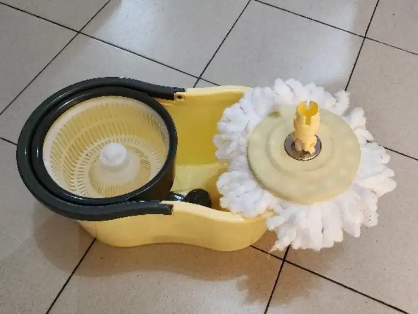 Baru Ember Pel Dan Mop, Tangkai nya ga ada
