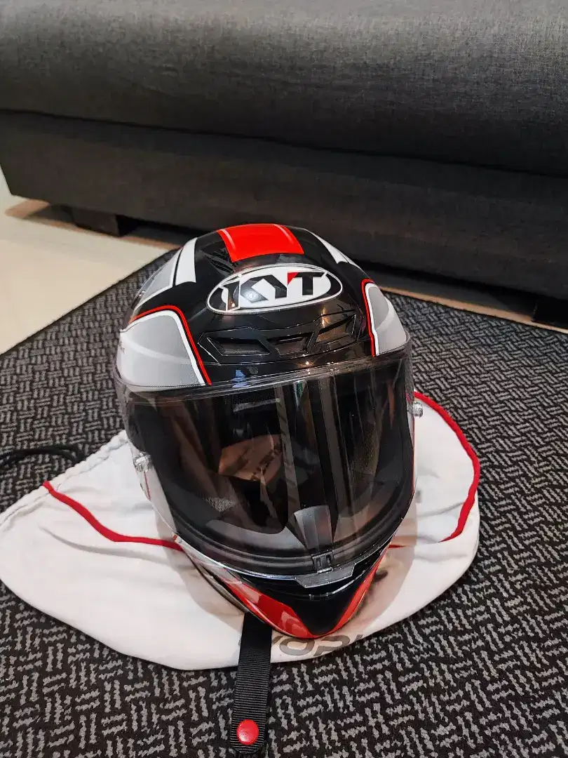 Helm Kyt tt course original