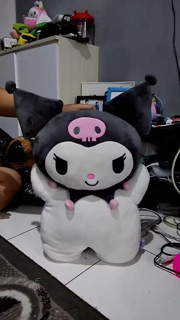 Boneka kuromi jumbo