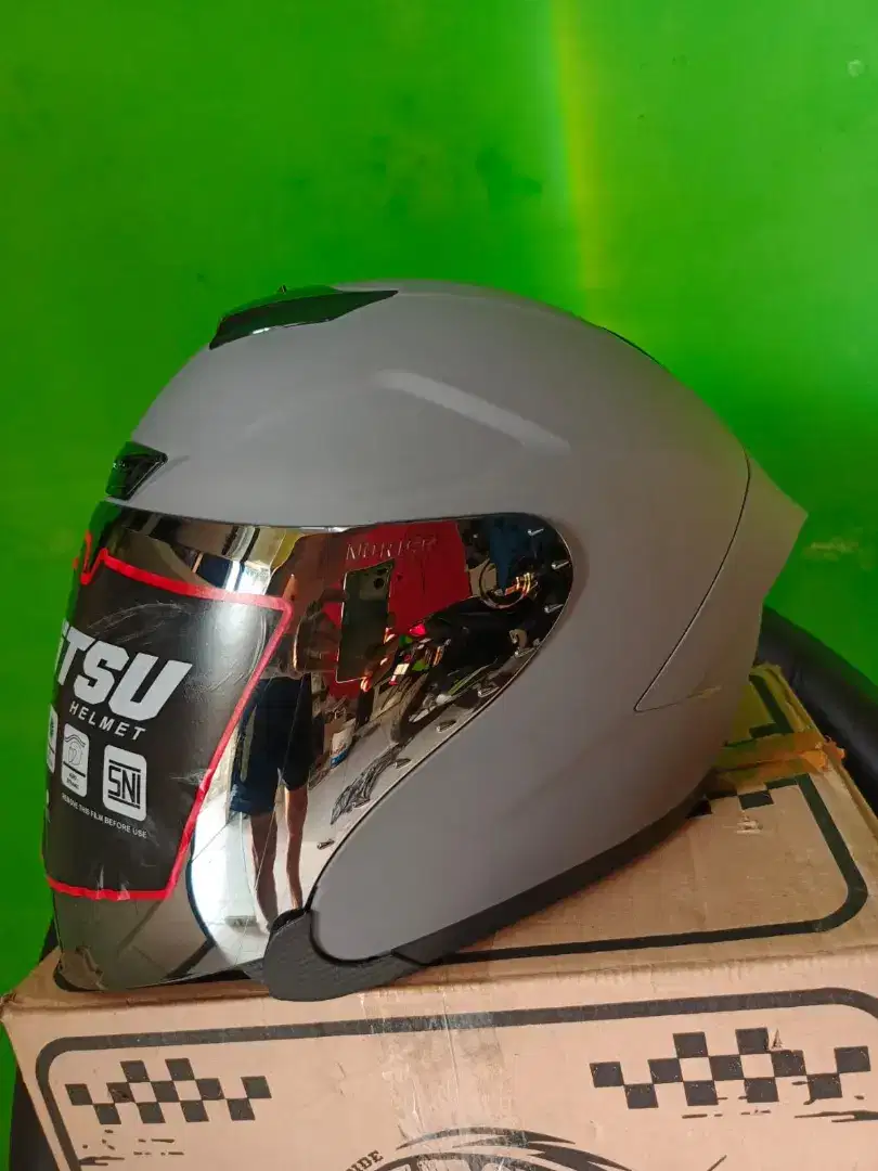 HELM JITSU J STRIKE UK M