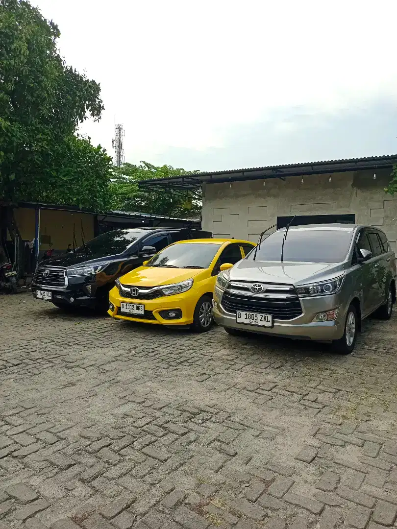 Sewa mobil matic lepas kunci jakarta selatan