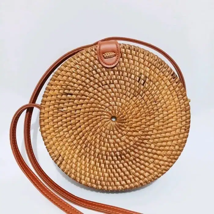 Tas Sling Anyaman Rotan