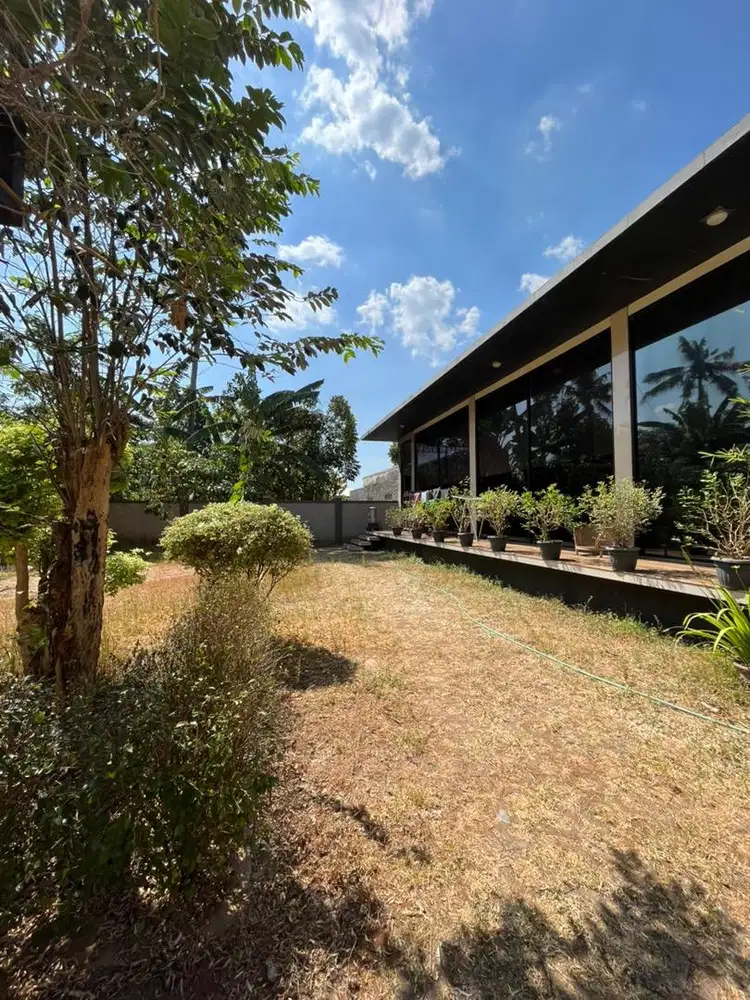 Di jual cepat rumah lokasi strategis