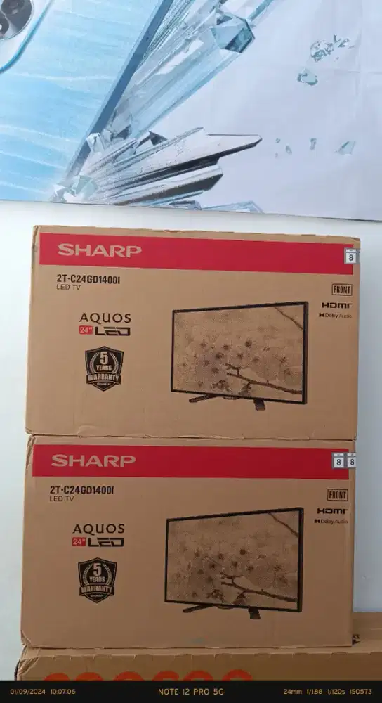 SHARP 24in DIGITAL TV