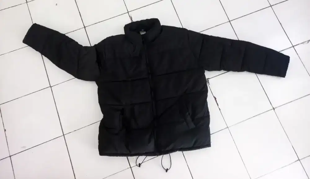 Puffer Jacket - DIVIDED by H&M Seperti Baru