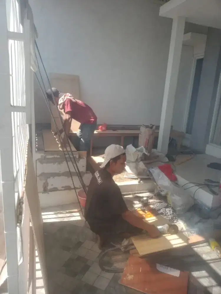 Jasa bangun renovasi rumah tukang keramik plafon atap galvalume